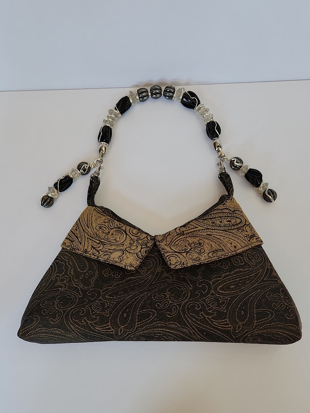My Destiny Handmade Elegant Black and Gold Paisley Beaded Handle Evening Bag